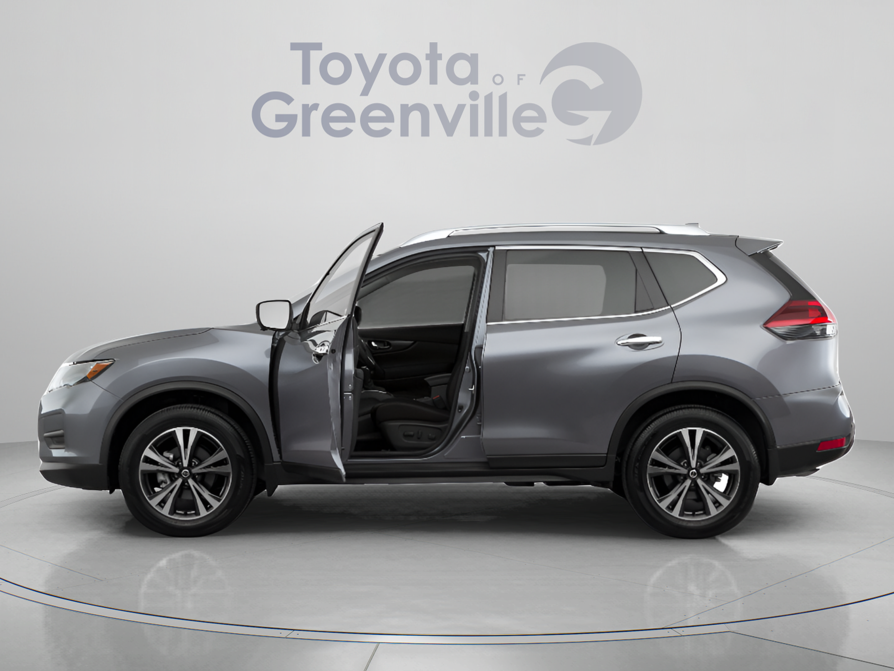 Used 2020 Nissan Rogue SV w/ Sun & Sound Touring Package AWD/4WD image 2