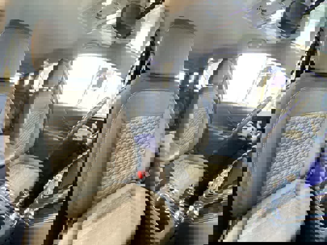 Used 2019 Chevrolet Equinox LT image 26