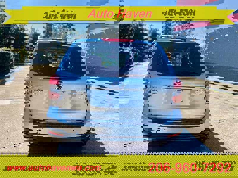 Used 2015 Subaru Forester 2.5i Premium w/ All-Weather Package image 5