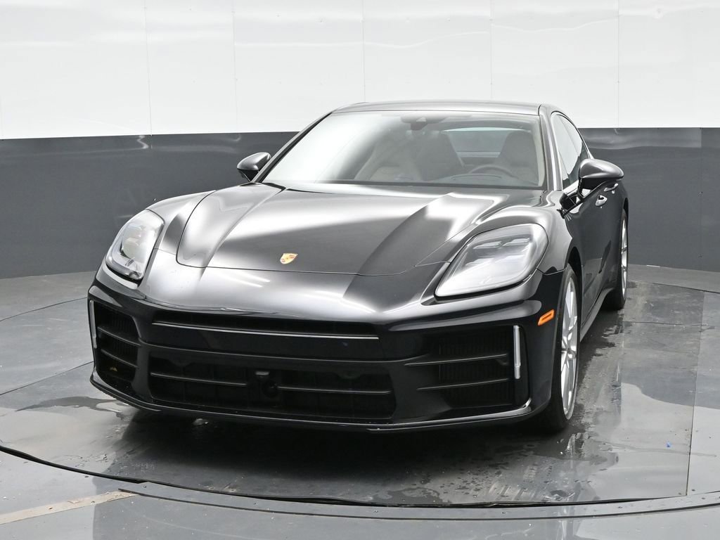 Certified 2025 Porsche Panamera image 12