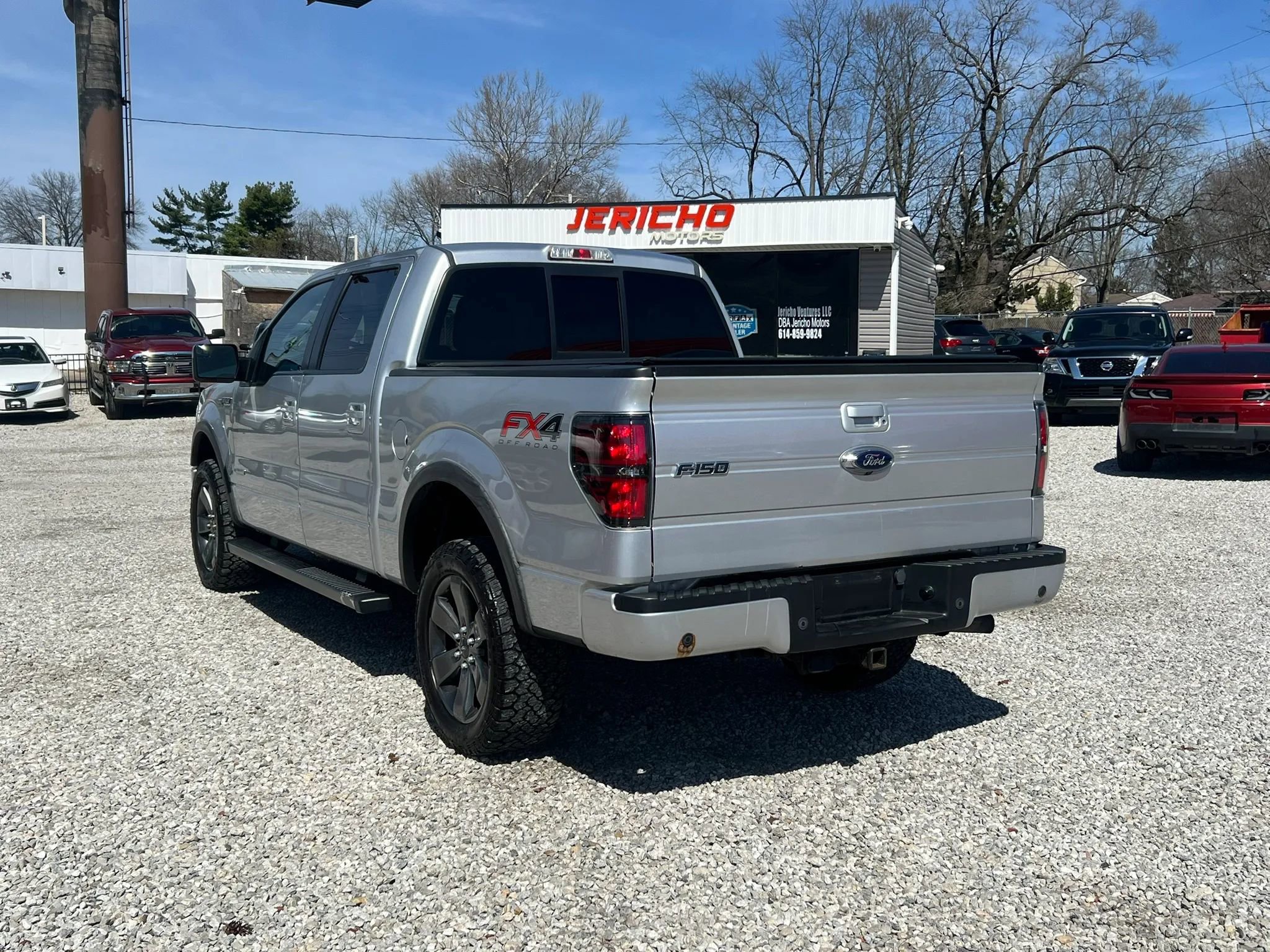 Used 2014 Ford F150 FX4 w/ Equipment Group 402A Luxury image 6