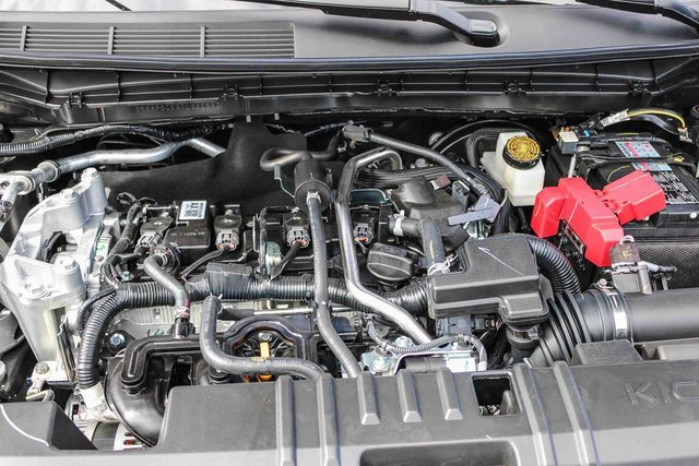 New 2026 Nissan Kicks SV image 27