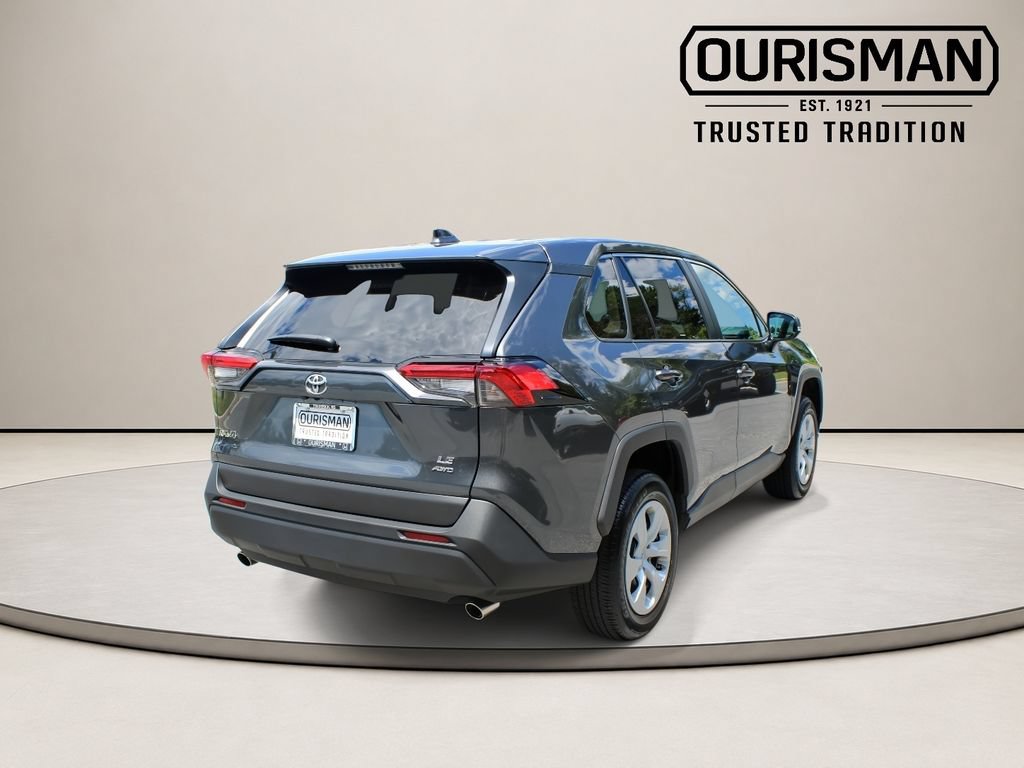 Used 2023 Toyota RAV4 LE AWD/4WD image 9