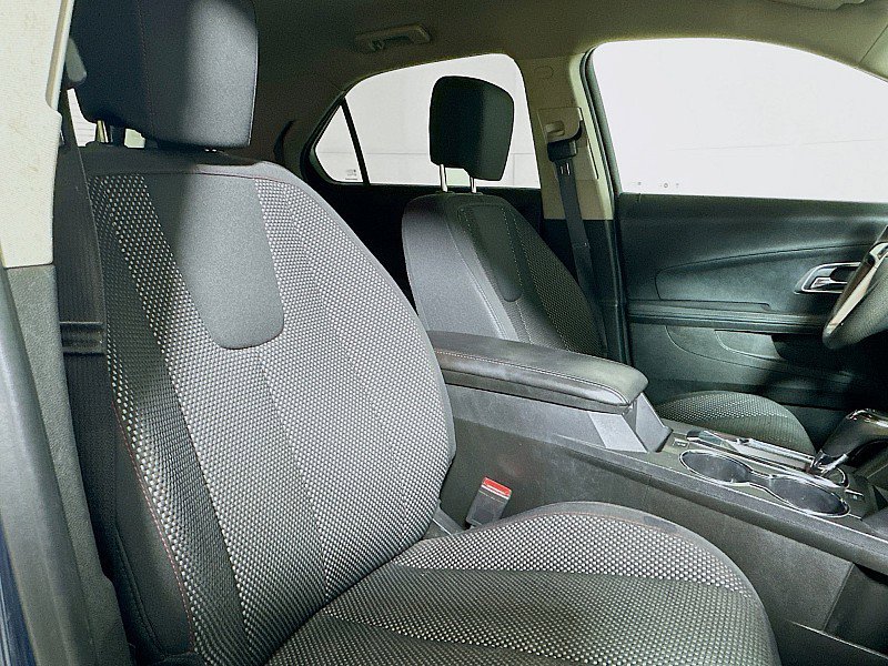 Used 2017 Chevrolet Equinox LT FWD image 26