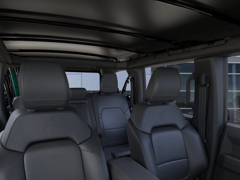 New 2025 Ford Bronco Badlands image 12