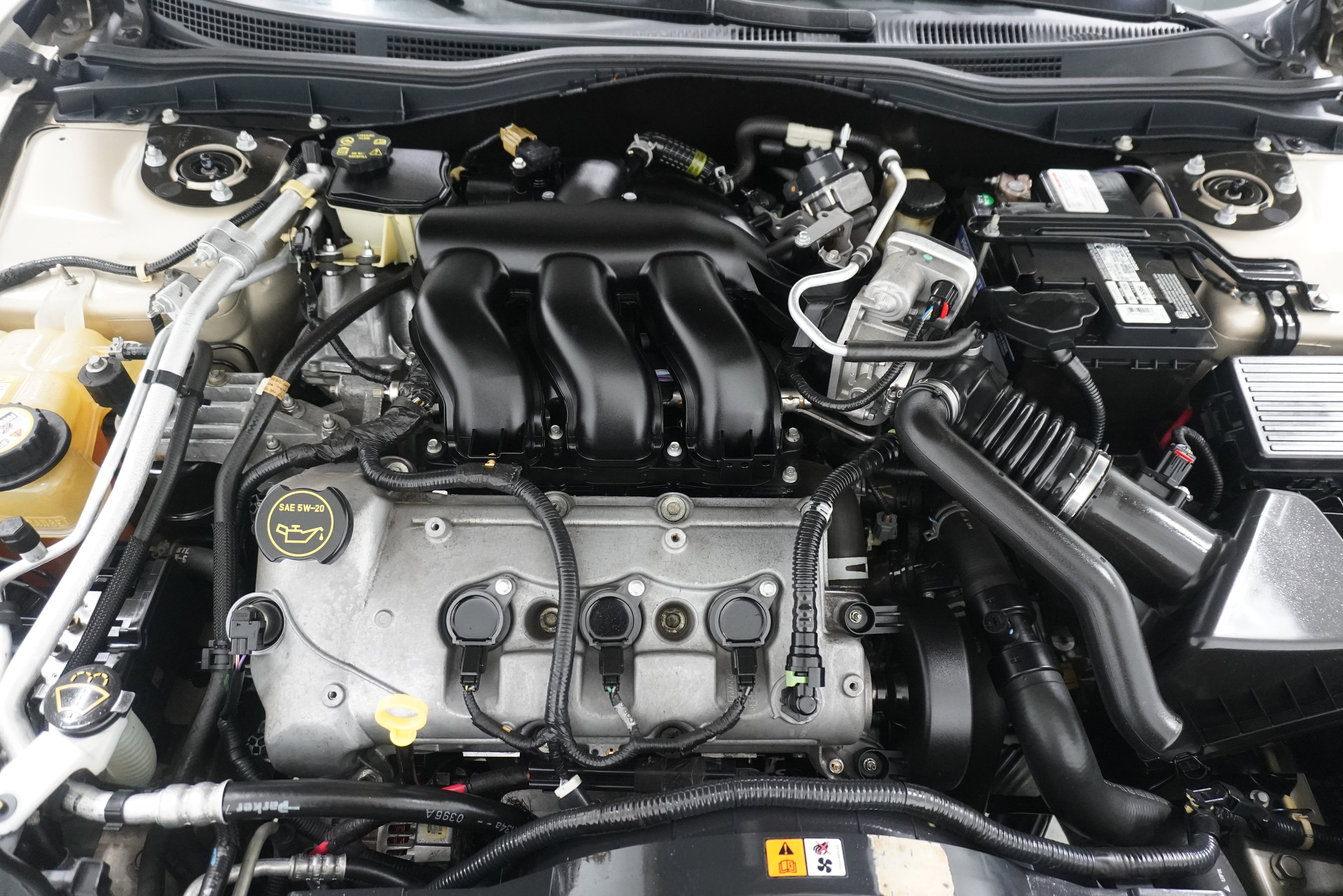 Used 2006 Mercury Milan Premier image 24