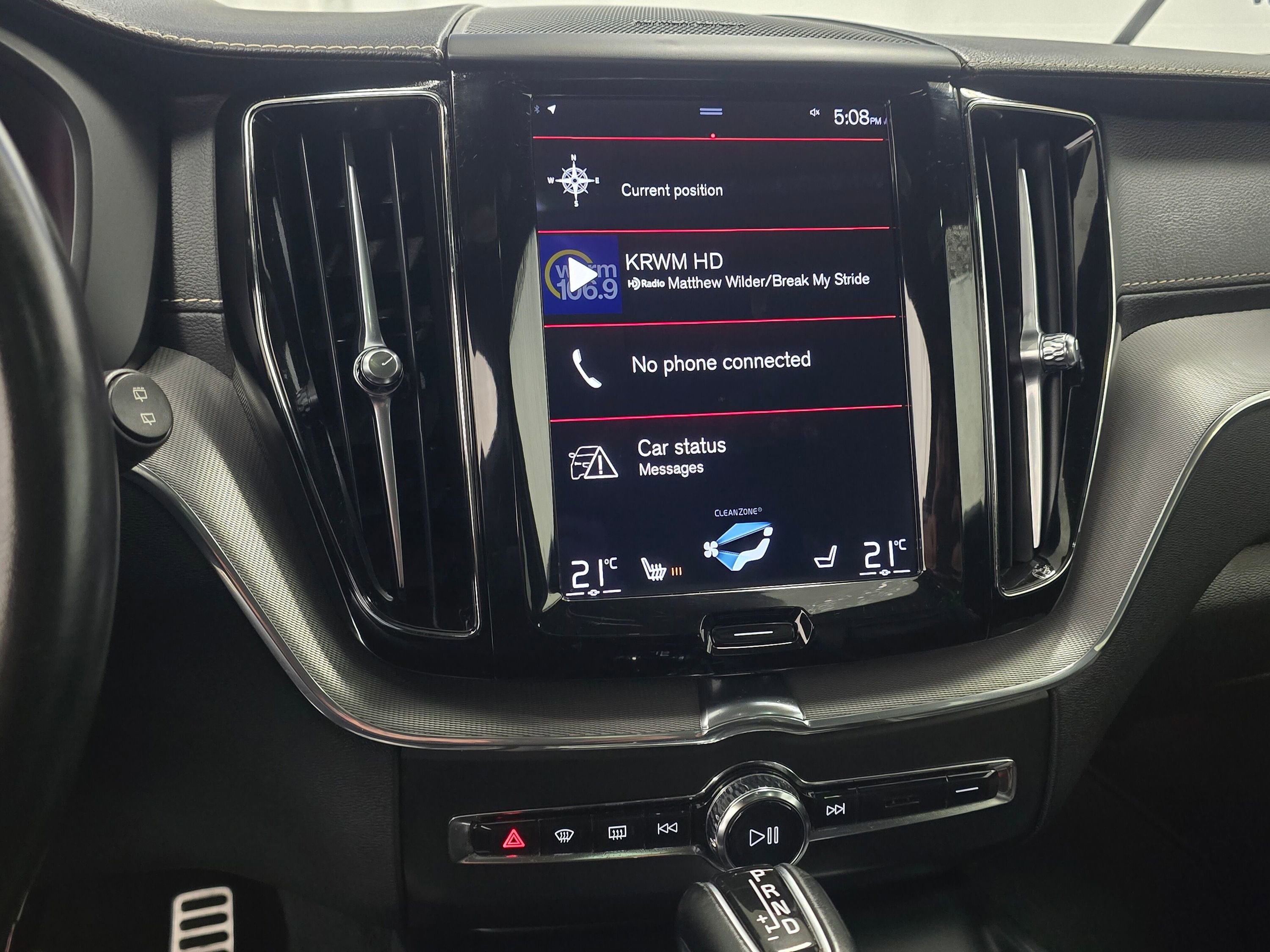 Used 2021 Volvo XC60 T5 R-Design w/ Protection Package Premier image 15