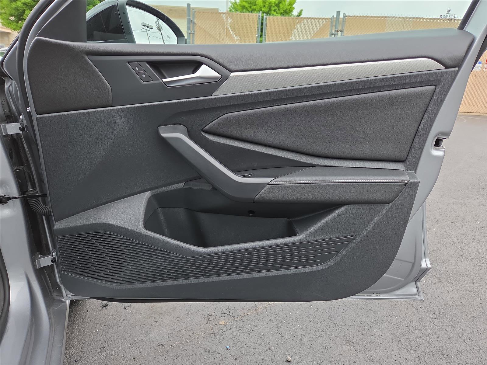 Certified 2024 Volkswagen Jetta Sport FWD image 27