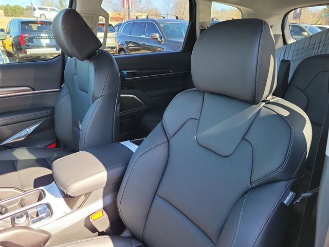 New 2025 Kia Telluride S image 17