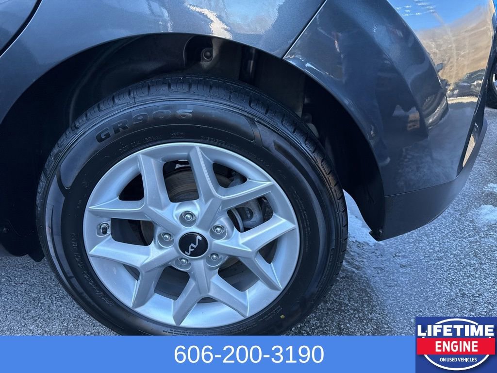 Used 2024 Kia Soul LX w/ Option Group 015 image 8