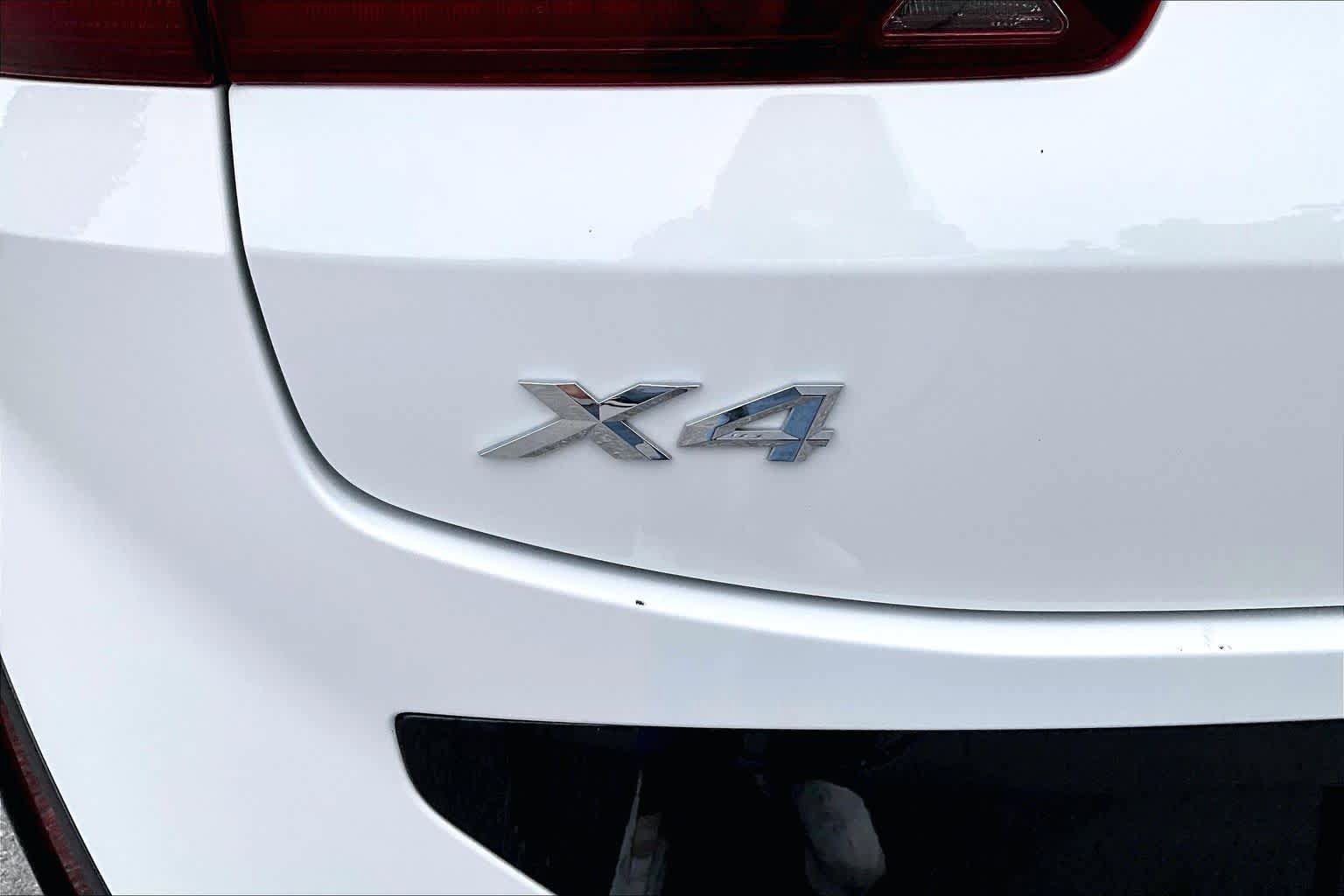 Certified 2025 BMW X4 xDrive30i AWD/4WD image 33