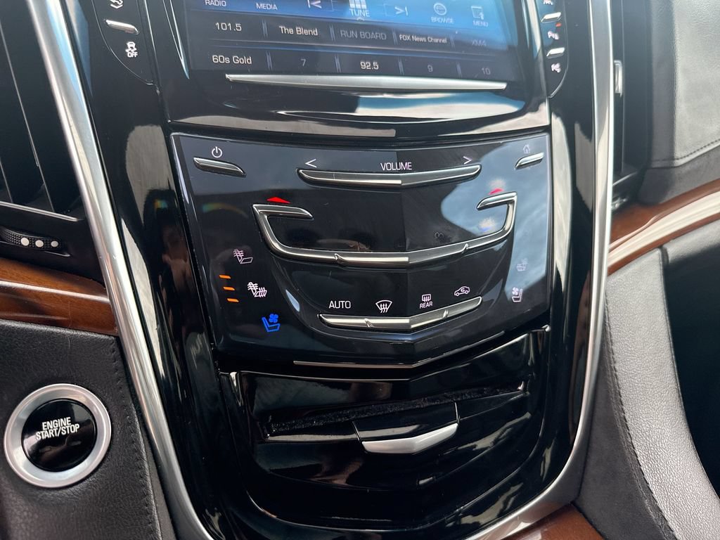 Certified 2017 Cadillac Escalade Premium Luxury w/ LPO, Radiant Package AWD/4WD image 18