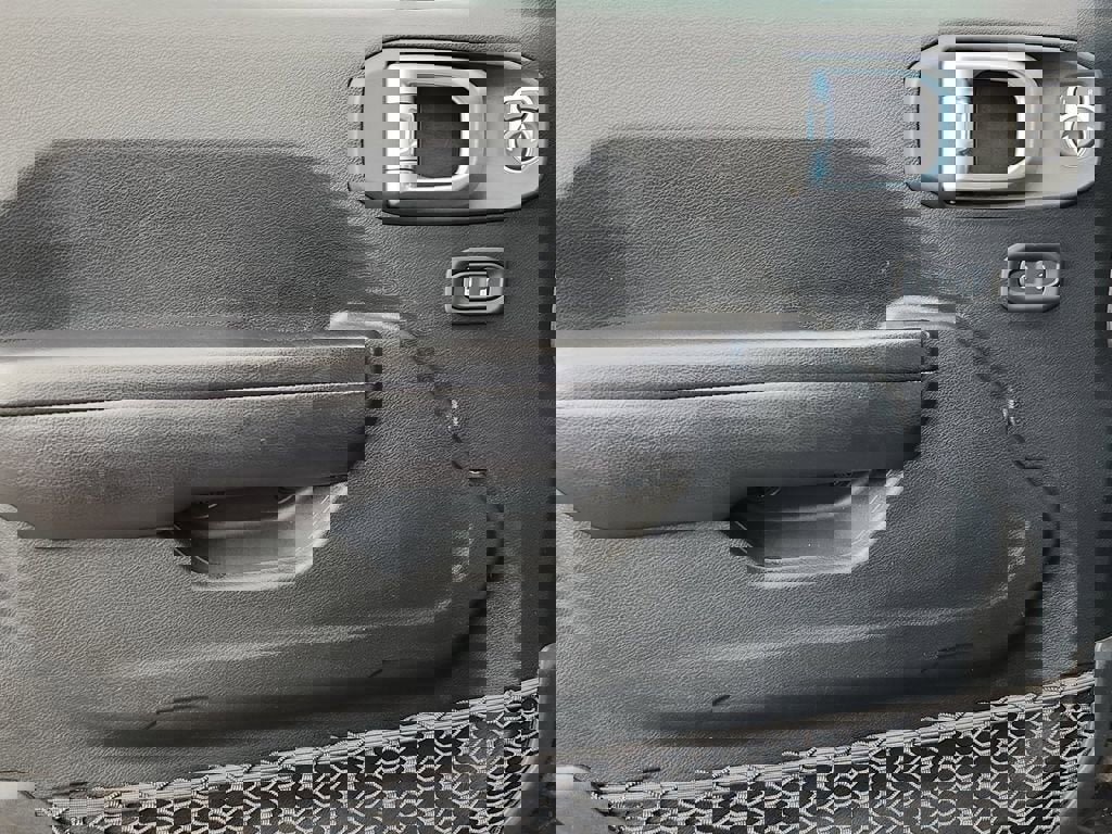 Used 2020 Jeep Gladiator Rubicon w/ Cold Weather Group image 18