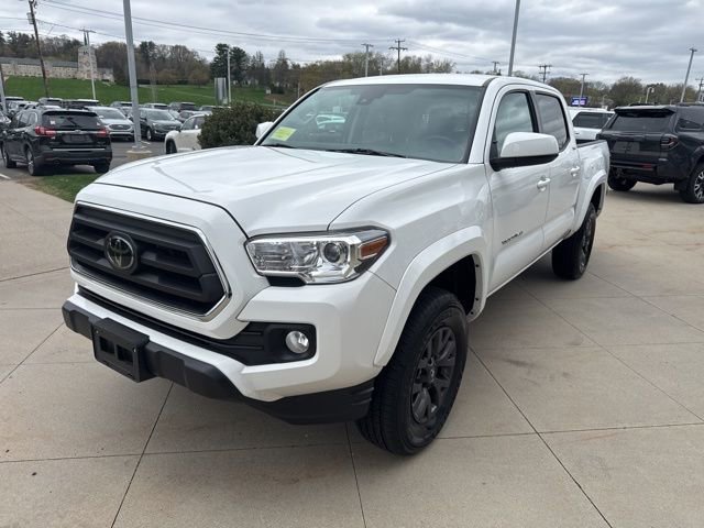 Used 2023 Toyota Tacoma SR5 image 3