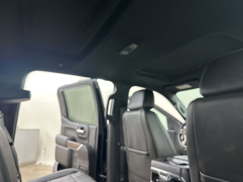 Certified 2020 Chevrolet Silverado 1500 High Country w/ Technology Package image 22