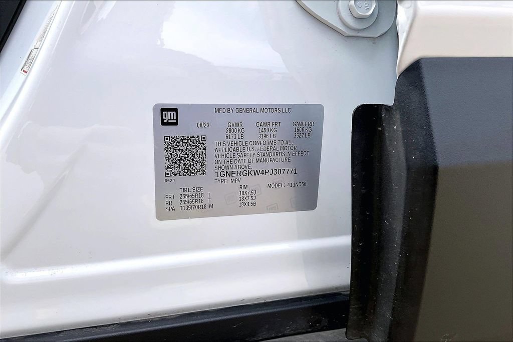 Used 2023 Chevrolet Traverse LT FWD image 36