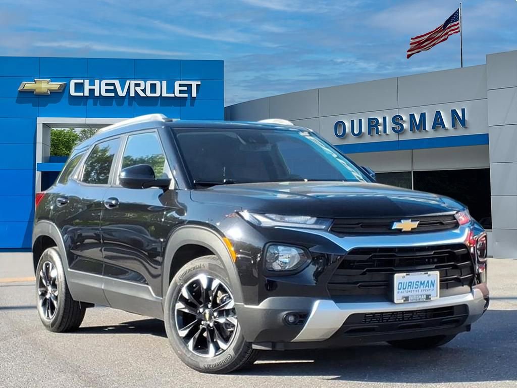 Certified 2022 Chevrolet TrailBlazer LT w/ Convenience Package FWD image 1
