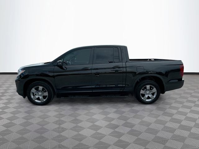 Used 2025 Honda Ridgeline TrailSport image 8