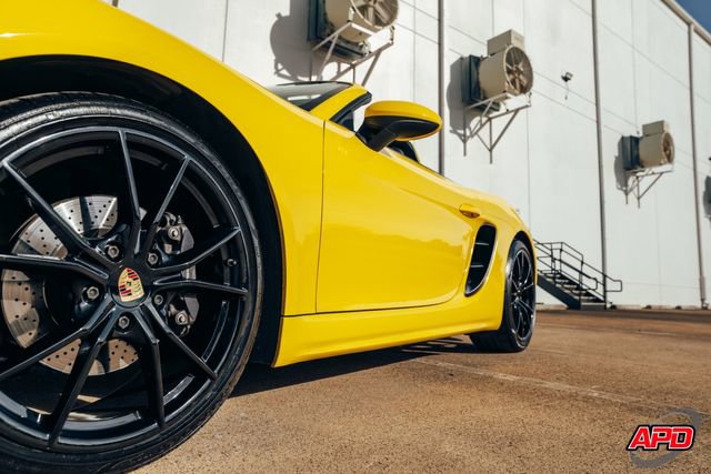 Used 2017 Porsche 718 Boxster image 25