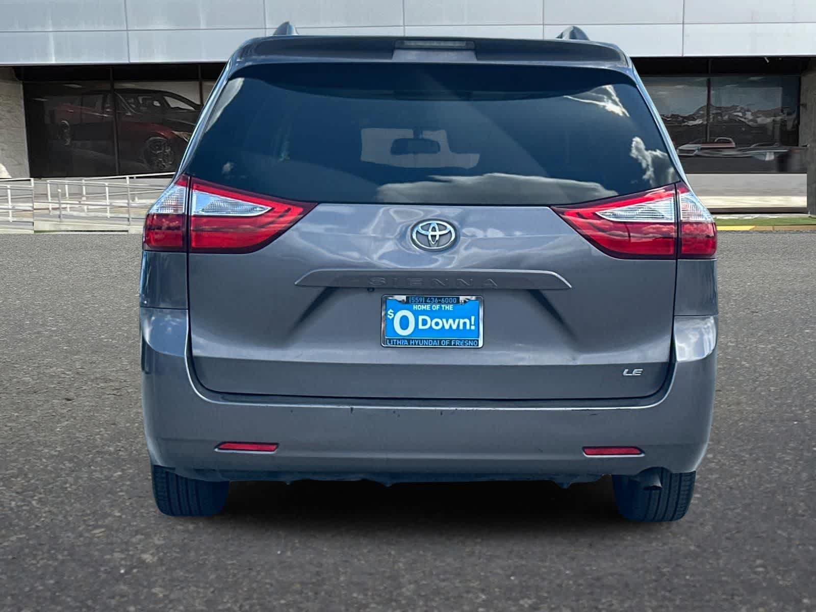 Used 2015 Toyota Sienna LE FWD image 8