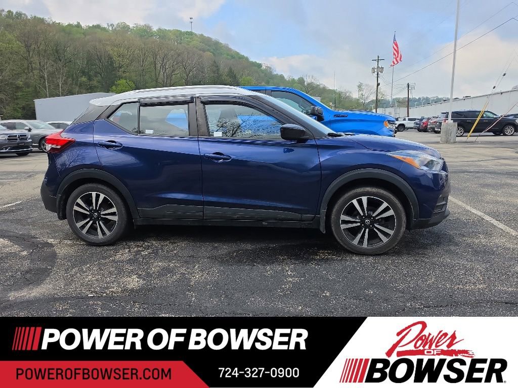 Used 2019 Nissan Kicks SV FWD image 4