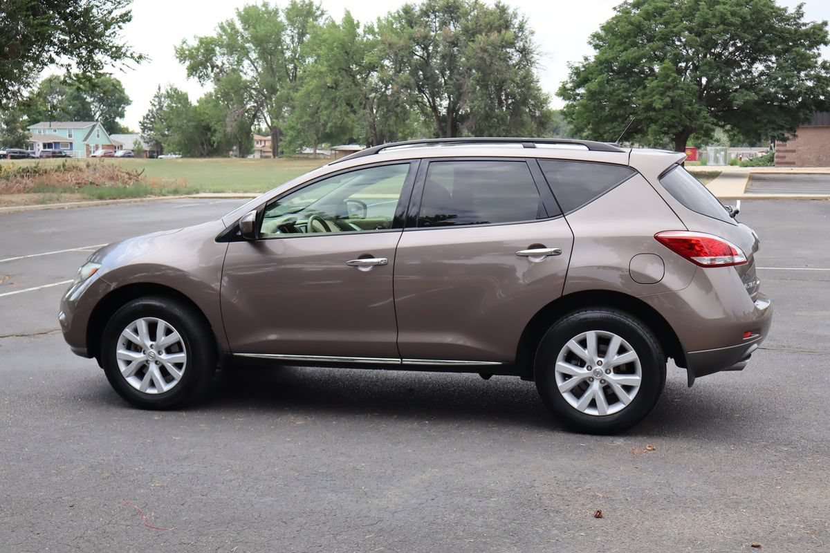 Used 2012 Nissan Murano SV AWD/4WD image 8