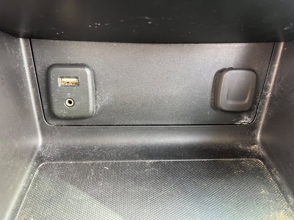 Used 2018 Chevrolet Colorado W/T image 27