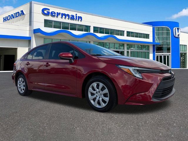 Used 2026 Toyota Corolla LE FWD image 3