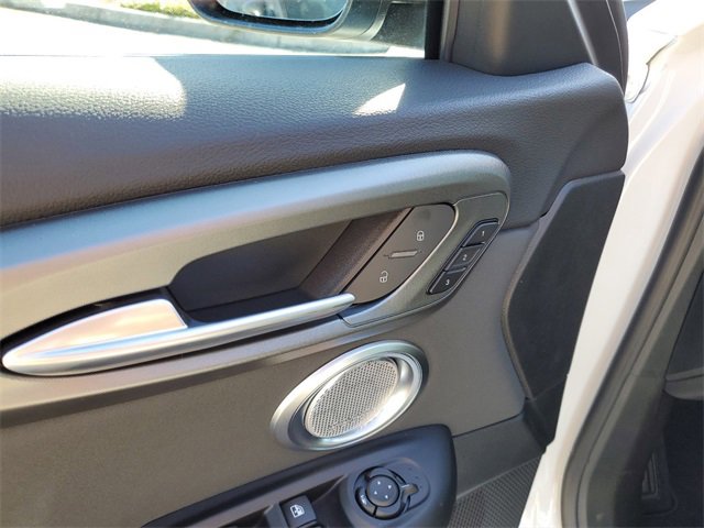 New 2025 Alfa Romeo Tonale w/ Premium Package image 17