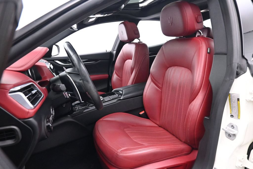 Used 2022 Maserati Ghibli Modena RWD image 28
