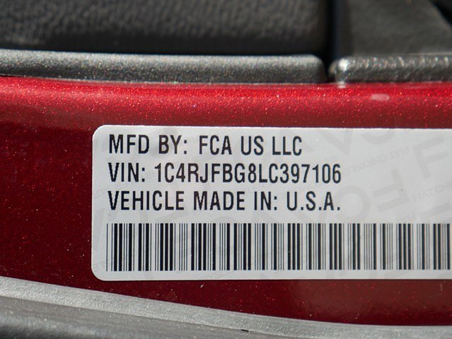 Used 2020 Jeep Grand Cherokee Limited image 64