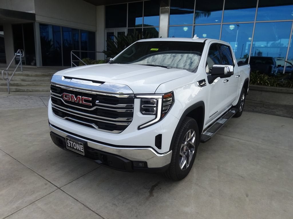 New 2026 GMC Sierra 1500 SLT w/ SLT Premium Package AWD/4WD image 3