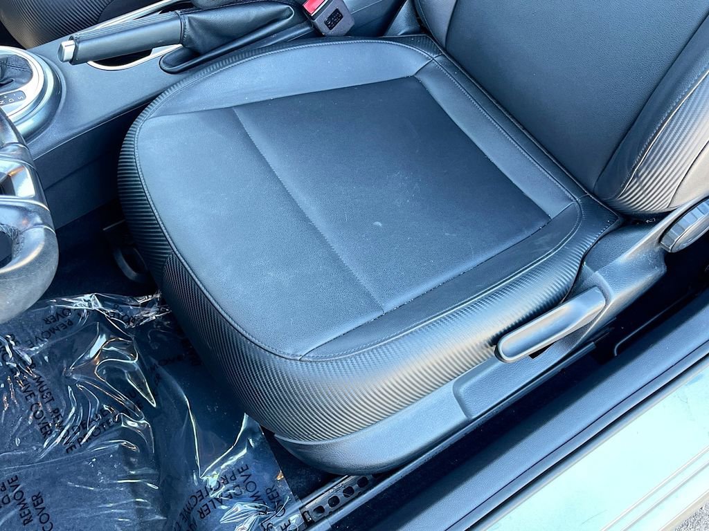 Used 2018 Volkswagen Beetle 2.0T S image 18