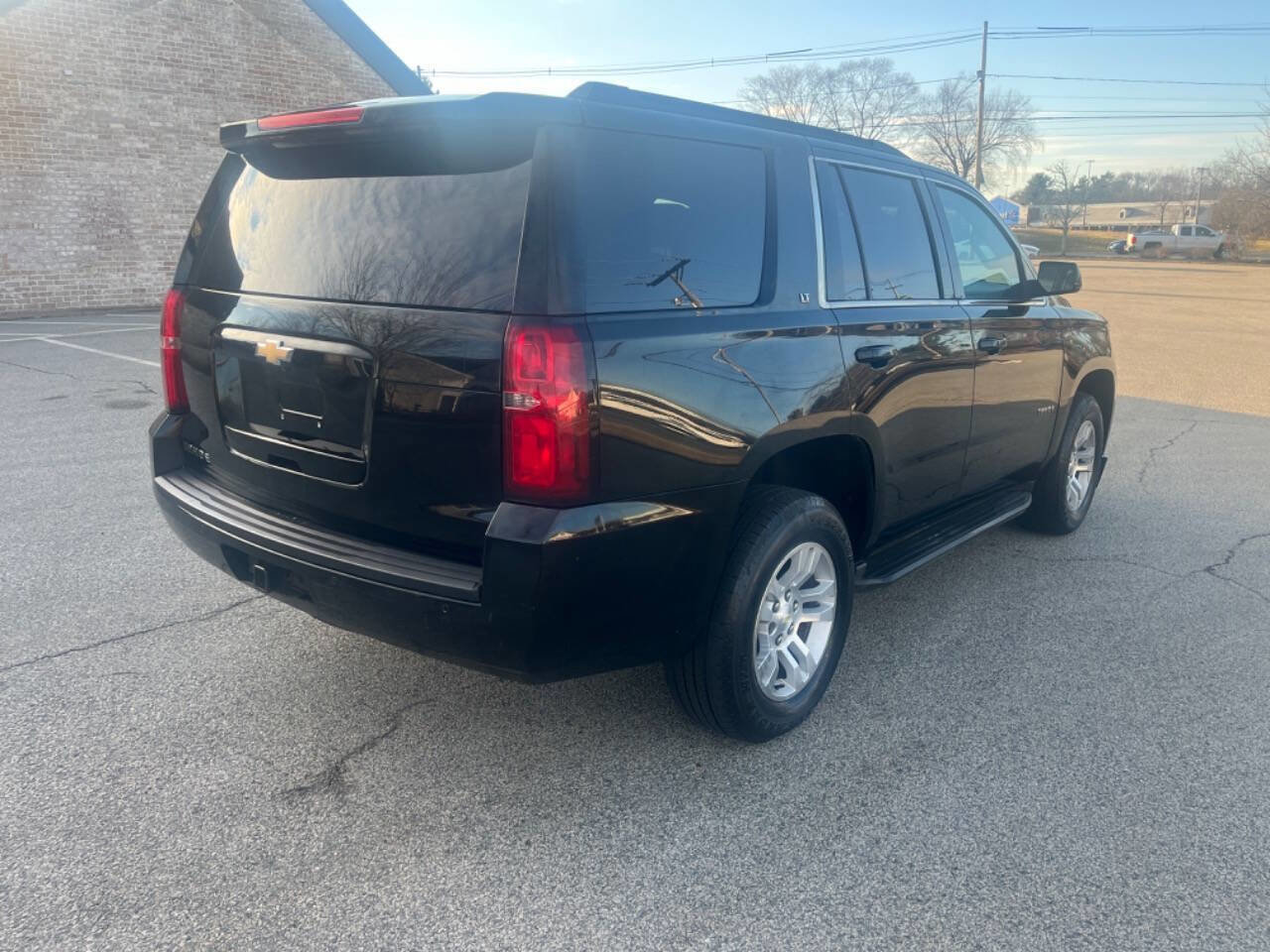 Used 2015 Chevrolet Tahoe LT AWD/4WD image 6