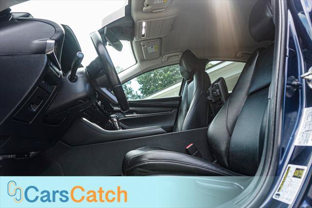 Used 2019 MAZDA MAZDA3 Sedan FWD image 17