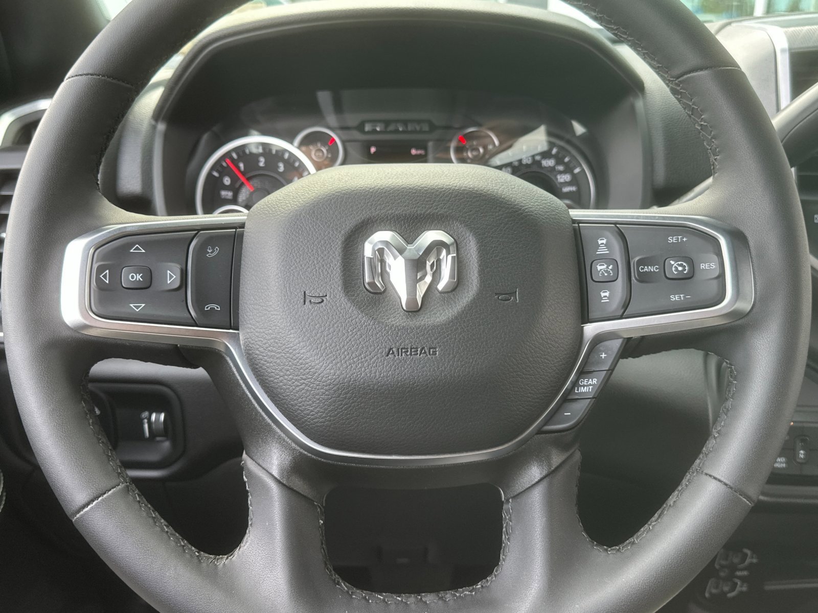 Certified 2025 RAM 2500 Big Horn image 23