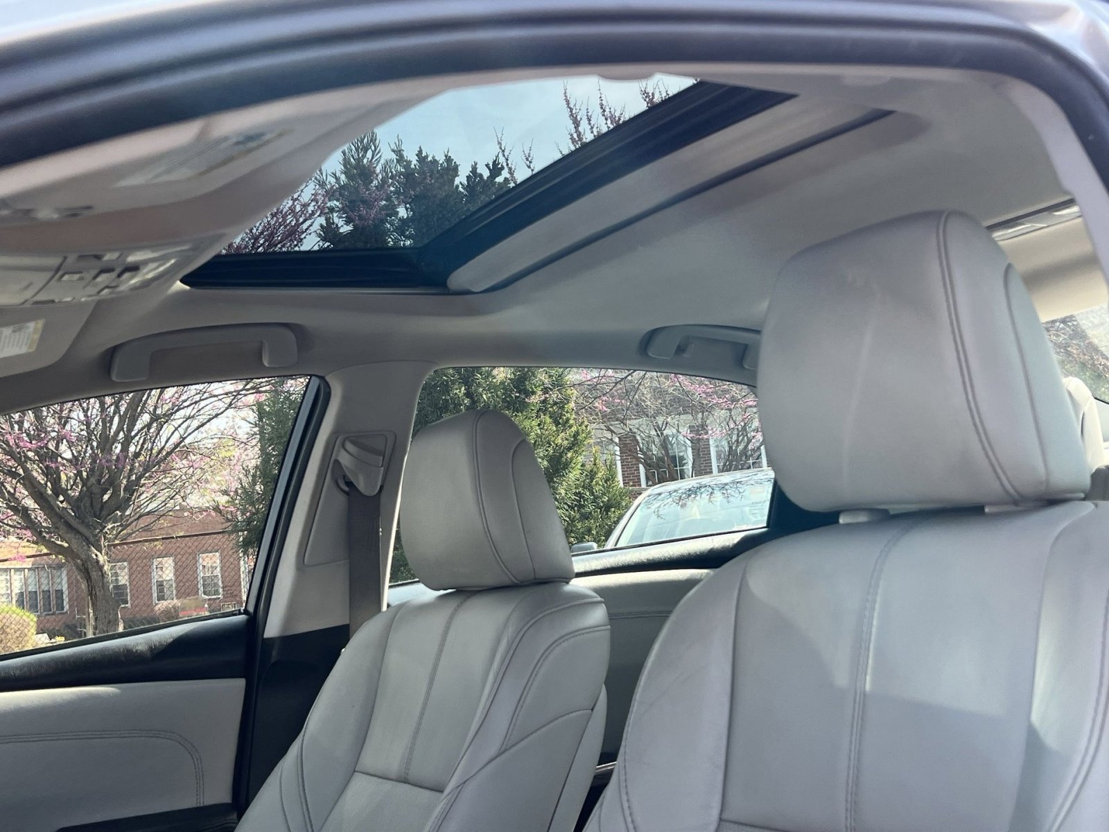 Used 2018 Toyota Avalon Limited w/ All Weather Liner Package image 22