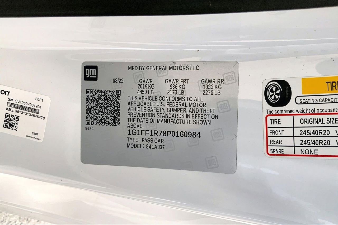 Used 2023 Chevrolet Camaro LT w/ RS Package image 31