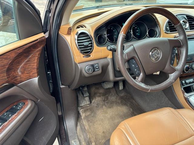 Used 2017 Buick Enclave Leather w/ Enclave Tuscan Edition image 9