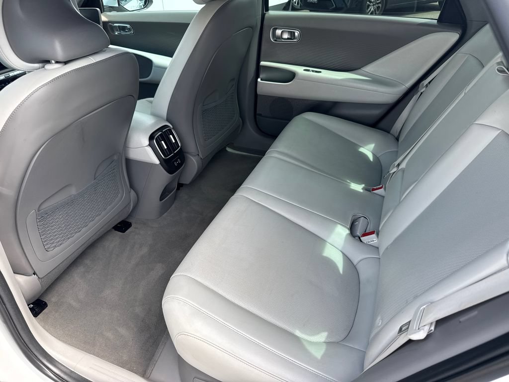 Used 2023 Hyundai Ioniq 6 SEL RWD image 19