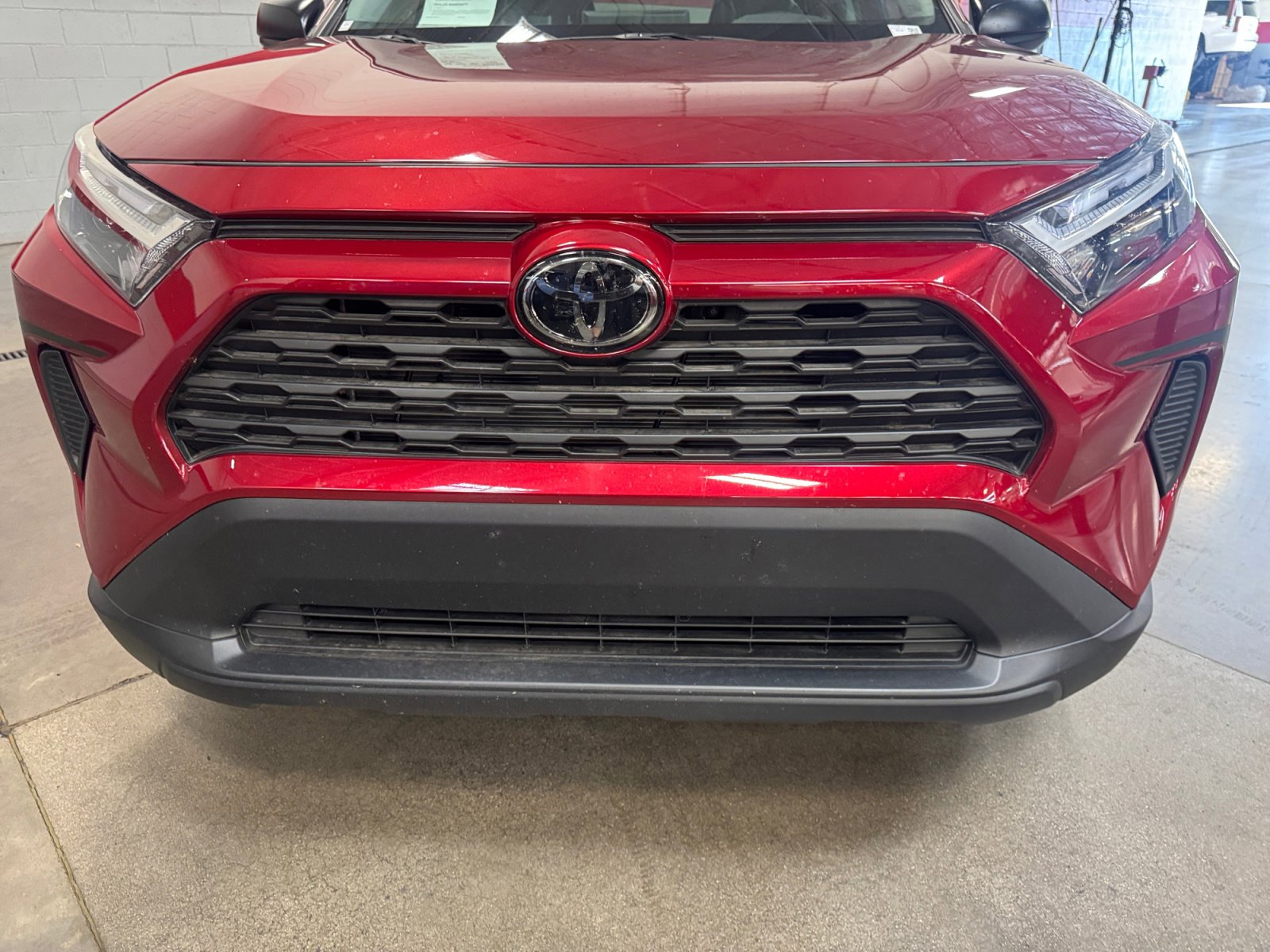 Certified 2025 Toyota RAV4 LE image 23