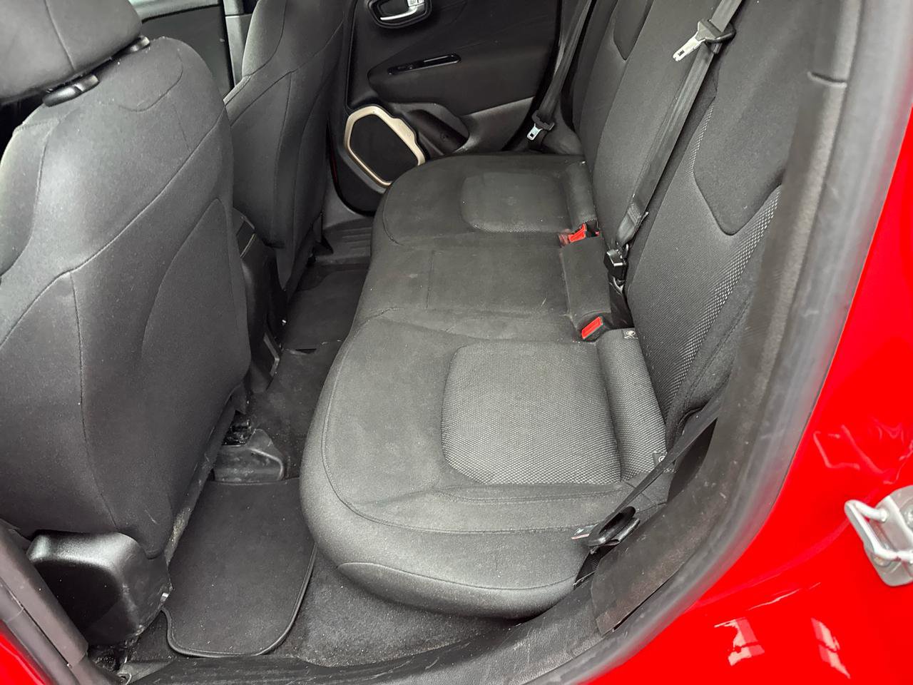 Used 2017 Jeep Renegade Sport w/ Power & Air Group image 11