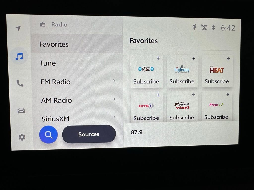 Used 2025 Toyota 4Runner TRD Off-Road image 27