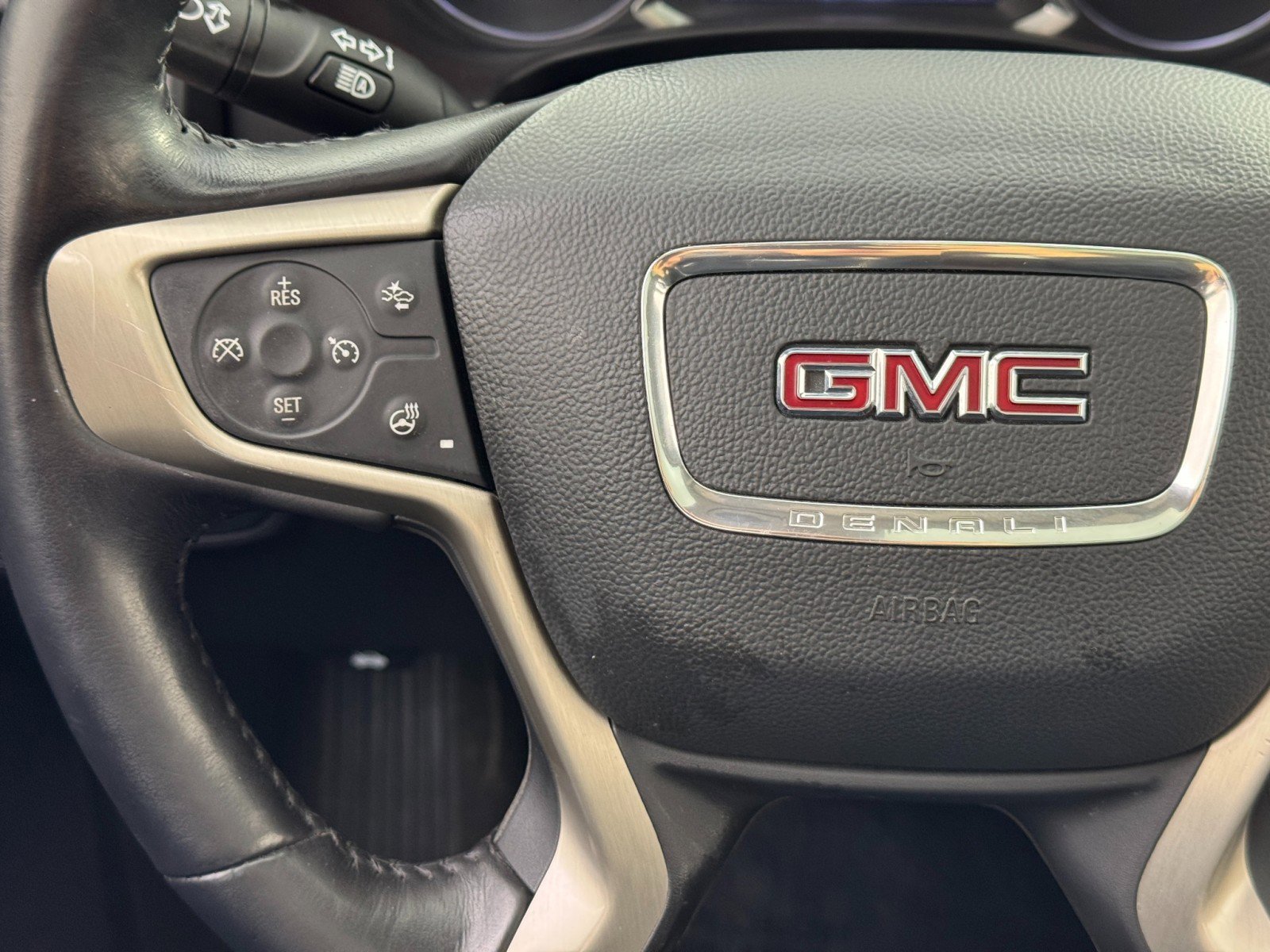 Used 2020 GMC Terrain Denali w/ GMC Pro Grade Package image 22