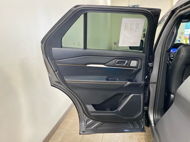 Used 2026 Ford Explorer Tremor w/ Tremor Ultimate Package AWD/4WD image 9