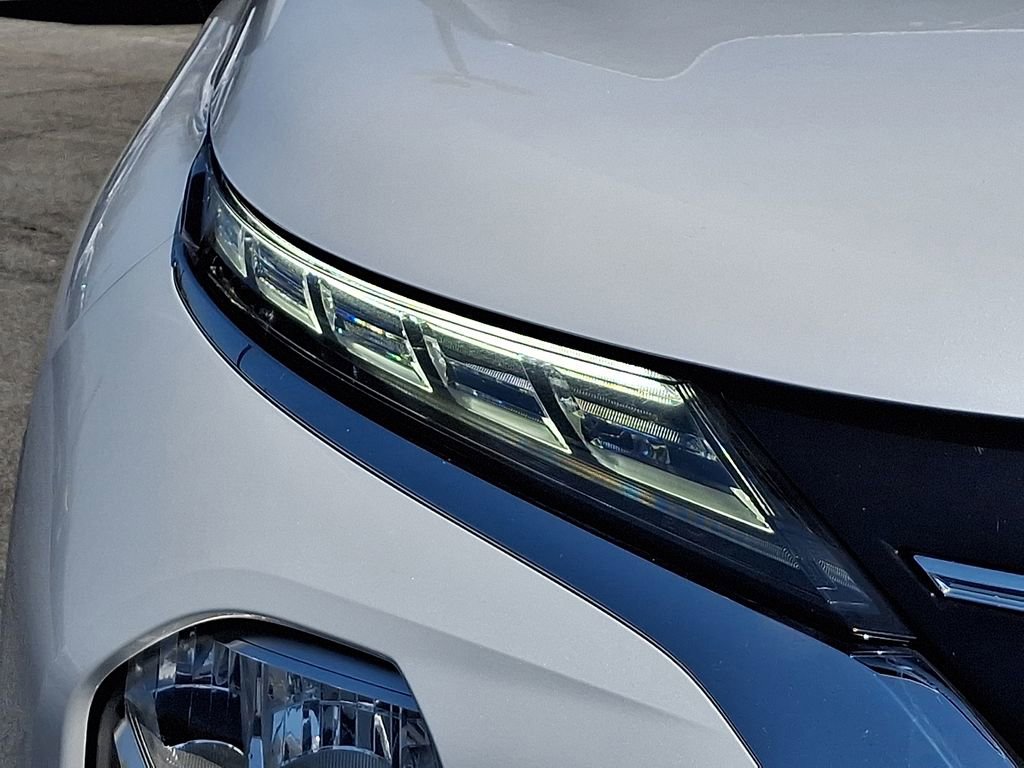 Used 2025 Mitsubishi Outlander SE AWD/4WD image 11