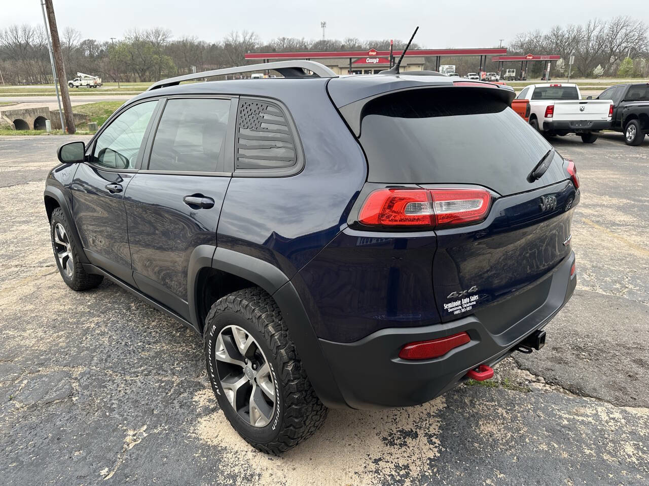 Used 2014 Jeep Cherokee Trailhawk w/ Leather Interior Group image 7