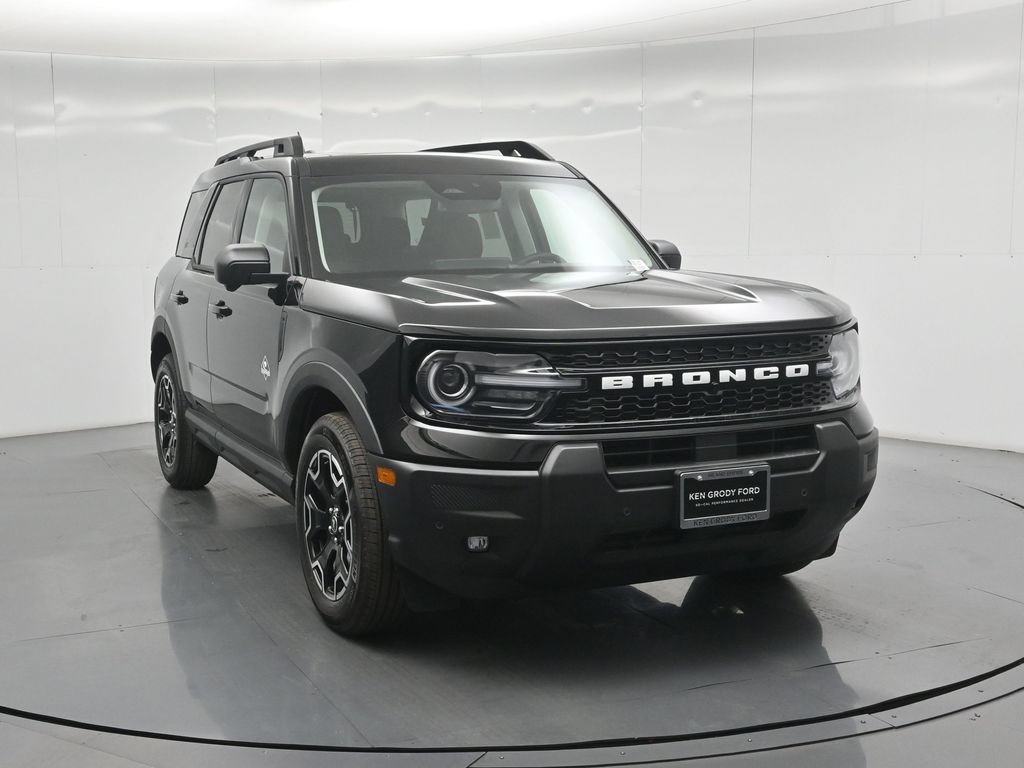 New 2026 Ford Bronco Sport Outer Banks w/ Outer Banks Tech Package+ AWD/4WD image 40