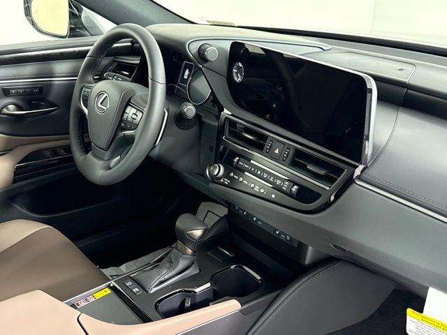 New 2025 Lexus ES 300h w/ Premium Package image 29