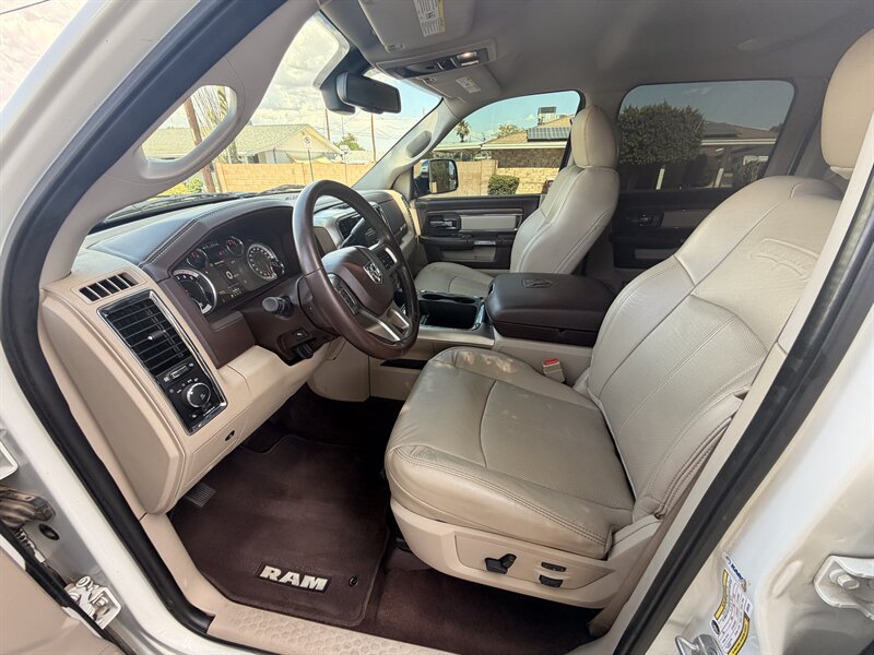 Used 2018 RAM 2500 Laramie AWD/4WD image 19